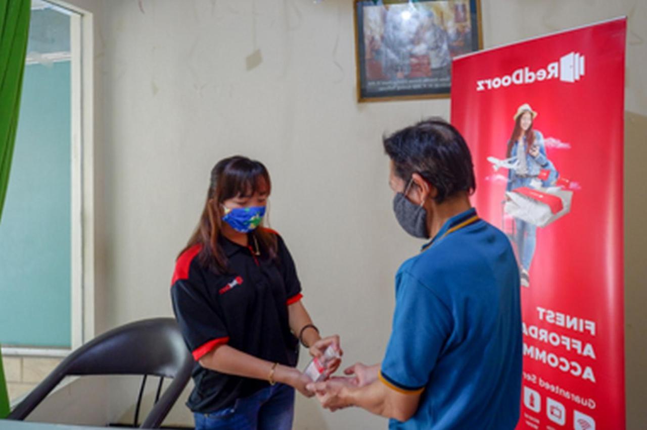 Hotel Reddoorz Near Rsud Kudus Exterior foto