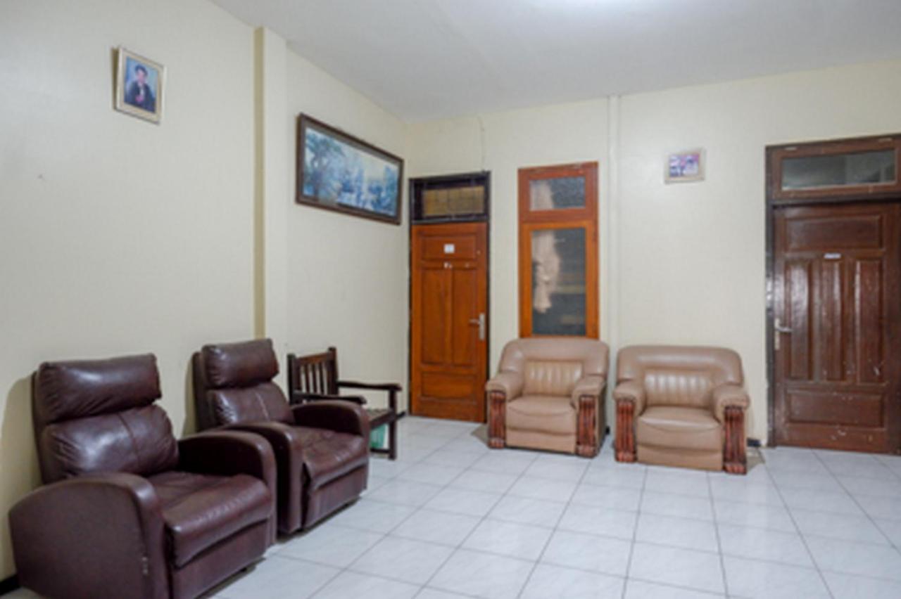 Hotel Reddoorz Near Rsud Kudus Exterior foto